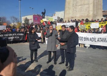 Genel Merkez Yöneticileri Atama Bekleyen Öğretmenlerin Eylemine Destek Verdi.