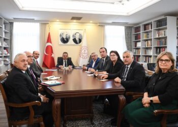 Sahadan Aldığımız Tespitler Doğrultusunda Deprem Bölgesinde Yapılacaklara Dair Önerilerimizi Bakan Mahmut Özer’e Sunduk.