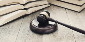 Haftalık Ders Çizelgelerinde Yapılan Değişikliği Yargıya Taşıdık.