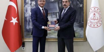 Genel Başkanımız Talip Geylan, Milli Eğitim Bakanı Sayın Yusuf Tekin’i Ziyaret Etti.